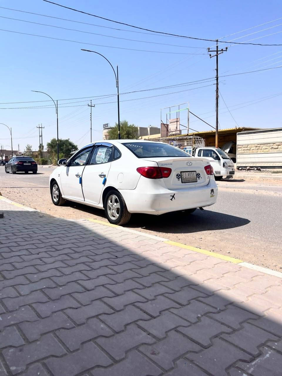 اڤانتي 2009 خليجي لون ابيض بيها قطعتين جاملغات اماميه 2 ونص جاملغ خلفي  محرك 16 دكشن عالي المرغوب تبريد تدفئه تحكم مري اي بي اس 4،دسك كير محرك خير من الله سنويه 28 صدر امامي خلفي تايرات نص عمر ويل كروم دوشمه اارضيه وكشن مسويلها ادامه حساسات وفيت بم رفمها صلاح الدين مشروع وطني بكل مكان تحول مكانها صلاح الدين بيجي /ناحيه الصينيه  السعر 88 وبيها مجال  ***********
