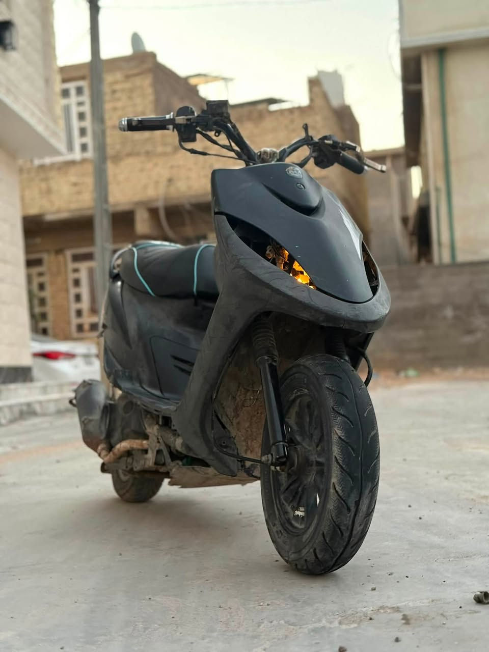السلام عليكم ماكس عدلة سلف وهندر نكرة كهربائيات كلشي كامل عل اخير دراجه ربع متصرف عليها  الدراجه ملحه معدل فول مفتوحه مرة وحدة وبوشة49 ناعمه الدراجه السعر 300وبيها مجال قليل الرقم ***********
