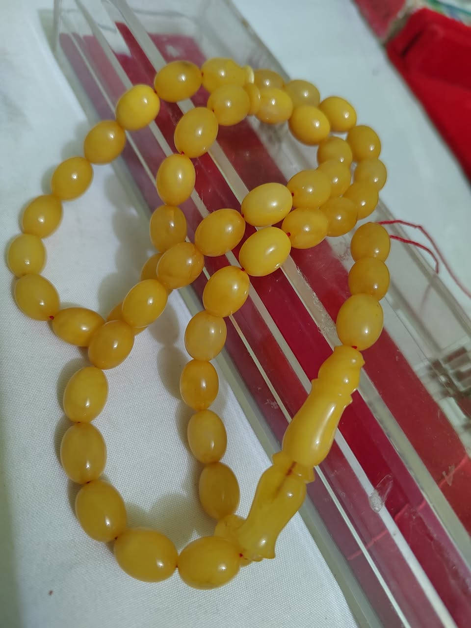 ما شاء الله على جمال الكهرب الطبيعي الحر ..بوزن 30 غم وعدد حبات 45 حبة +3 حبات احتياط مع الكركوشة خزن مغلف مضمونه من الكهرب الصيني والكبس والمسال ... قطعة من الجمال والخيال الطبيعي محمل شيوخ .. للطلب والاستفسار على رقم الواتساب *********** يوجد خدمة توصيل بغداد, العراق
