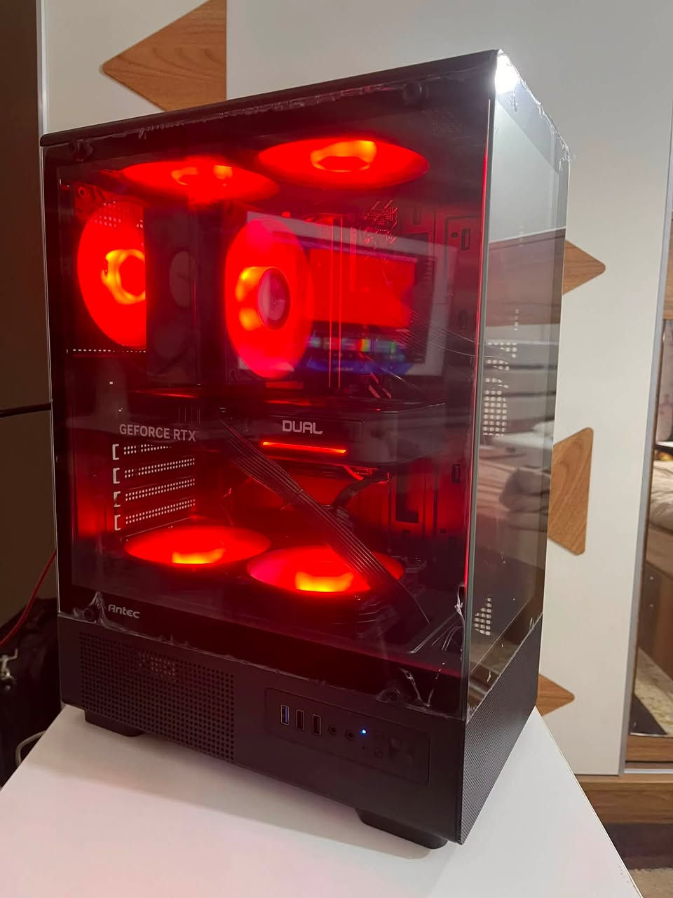 السلام عليكم تجميعة للبيع
المواصفات:

Rtx 5060 ti 8gb palit oc
مستعمل ثلاث اسابيع فقط
I5 12400f
جديد
H610m-k asus prime argb
مستعمل نضيف
Ram 8*2 3200 eaget
جديد
M.2 512gb gen 3 crucial
مستعمل قليل
Case antec vcx300 argb 5 fan
جديد
Psu 750w 80+ bronze aigo
مستعمل قليل كلش
Cooler cps t500k argb
جديد

السعر:1,300,000 دينار عراقي🔥

متوفر توصيل لجميع المحافظات🚚

للتواصل خاص او واتساب ***********
