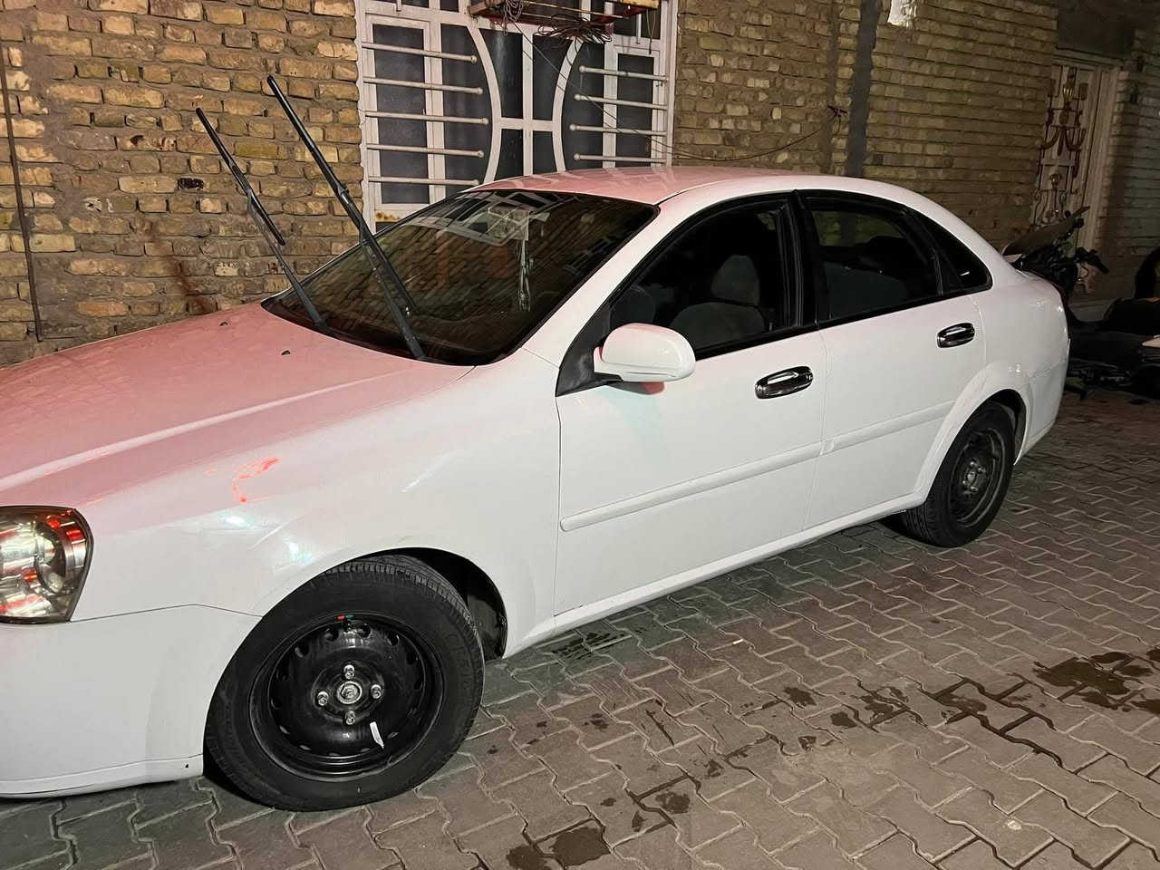 للبيع اوبترا موديل ٢٠١٢ تخم تاير تبريد رقم بغداد السعر ٦٣ وبيهه مجال مكان بغداد الاستفسار لاتصال ***********
