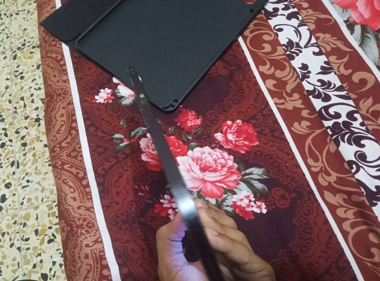 السلام عليكم ايباد برو 2022 ذ 256 ب88 الجهاز فقط الكسر الي بالكلاس والكلاس مرفوع بسبب الحراره بيع مستعجل ب280 وبي مجال بسيط للتواصل ***********
