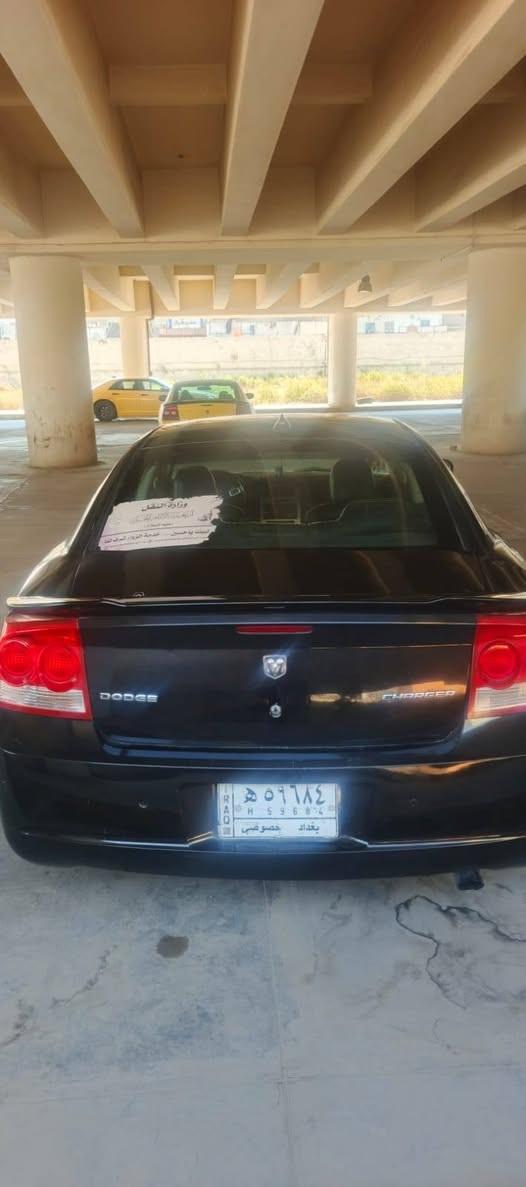 جارجر 2010 خليجي رقم بغداد مداور ثاني يوم السعر 105 
كير مكينه بلاد 
تبريد قطعتين ثلج 
بانورامه 
غرفه كلش جديده 
حادثها خلفي نص الحوض مصلح 
وبيها طخطخات بسيطه 
مكان السياره  بابل ***********
