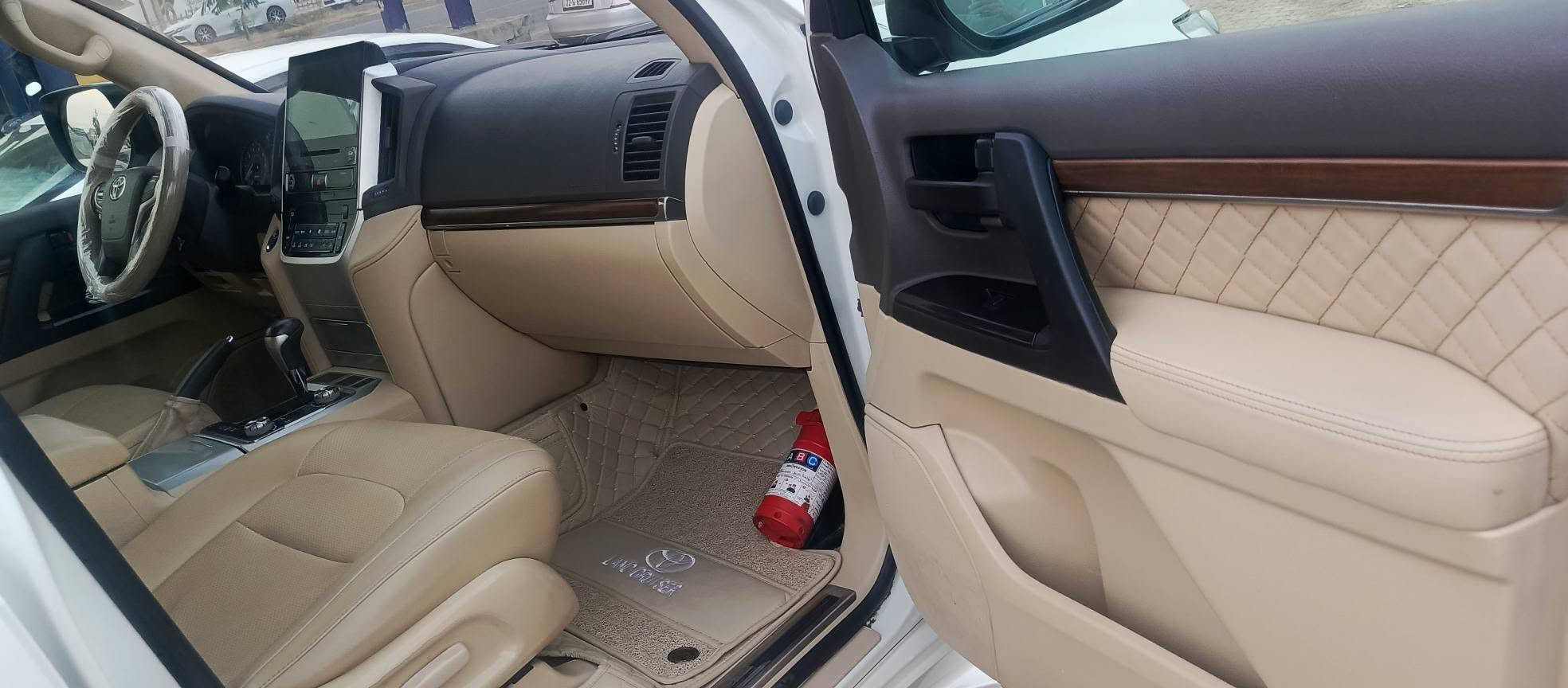 لاندكروزر • ٢٠٢١ • رقم كركوك