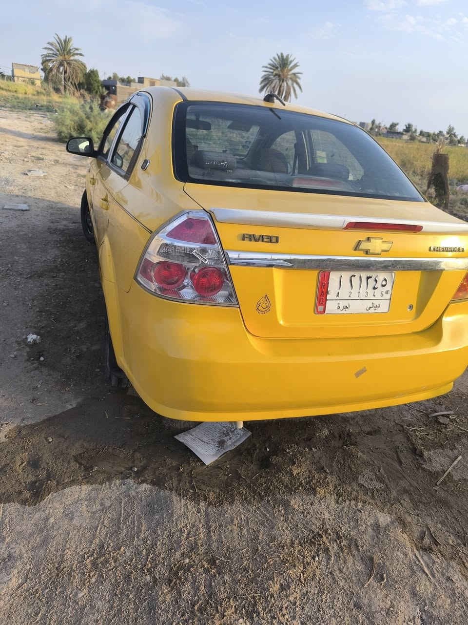 سلام عليكم
افيو وارد امريكي موديل ٢٠٠٧
كير واتماتيك 
محرك خير من الله مسكر 
تبريد شغال 
بيه نقص واحد الكير مالته يجلب ع النمره الثالثه 
السعر المطلوب ٣٥ وبيه مجال 
للستفسار ***********
