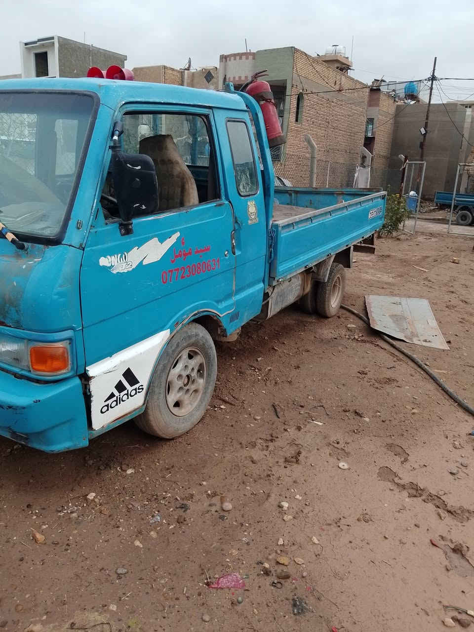 سلام عليكم كيه بنكو 96 كير اكسل مقفول بيه مكينه نفخ ابيع كوم حديد سعر 20 و بيه مجال مكاني بغداد الشعب رقم أصفر راعيه ما اندله اكفله  سرقه و عشائر***********
