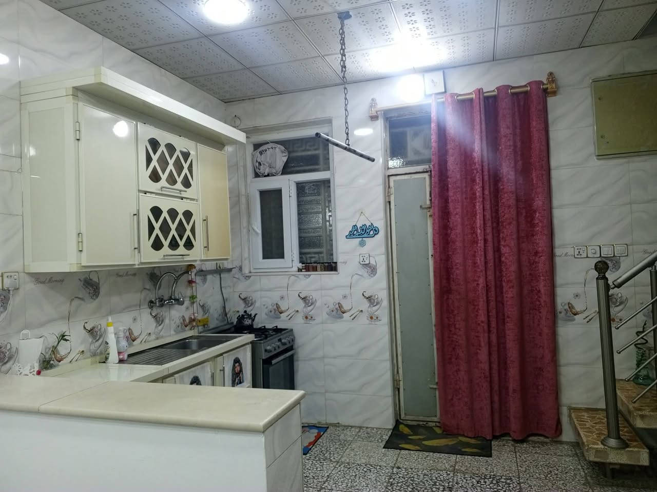 متوفر بيت حي الوفاء ٥٠ متر طابق واحد مؤسس للثاني حمام منطقة ٣٩ على شارعين ١٥ حرف تي..
بناء جناي ريفت... بناء سنة ٢٠٢٣
بيع او مراوس ب ١٠٠ نظيف وانطي فرق....

 للأستفسار ***********
