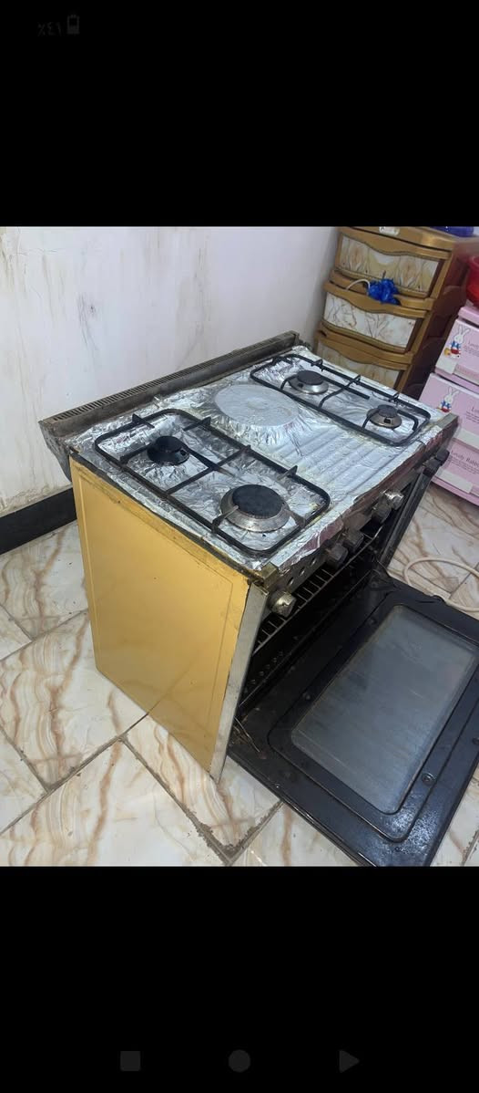 سبلت • براد • طباخ