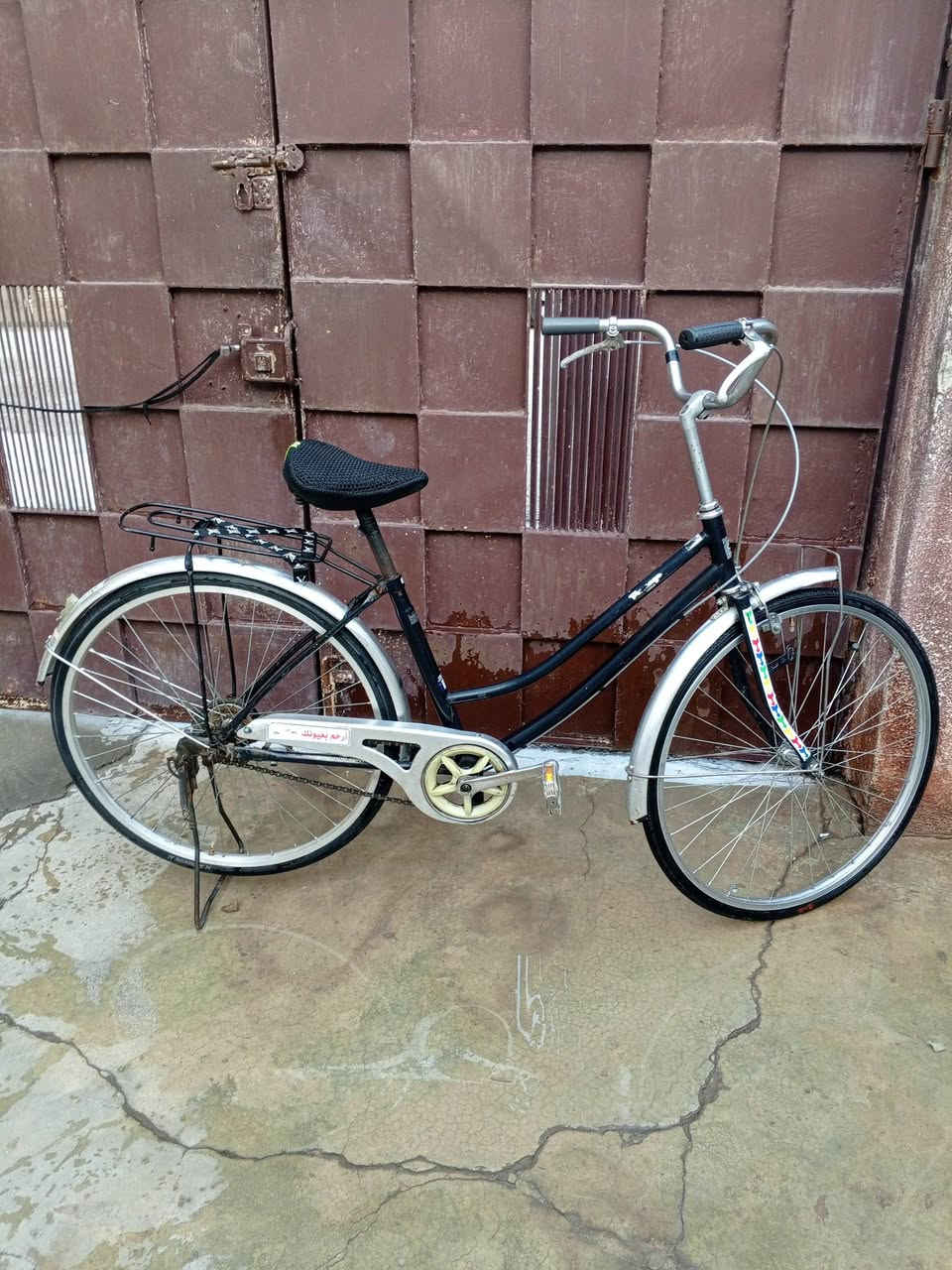 السلام عليكم بايسكل للبيع 🚲 ياباني اصلي حجم 26 نضافه فول ما بي اي نقص شرط الفحص وياله عدله بريكات شغاله كله وضع الشركه چوابه اليوم شادهن السعر 80بي مجال المكان كركوك واحد حزيران الرقم التواصل ***********بي واتساب
