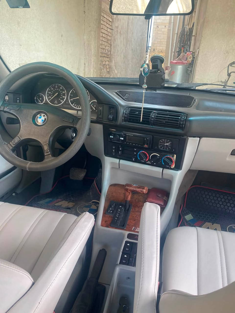 بي ام دبليو ٥٢٥i موديل ١٩٩٢مسكر فانوس ٢٥٠٠ شرط محرك كهربائيات مال جناي صدر جديد دوشمه تفصال
جوم ٤ كهربا مكفوله منل ضرر والصبغ فقط رش للجماليه
فتحت سقف رقم كركوك سنويه باسمي شوط بنفس اليوم احولك السعر ٦٥ وبيهه مجال والشراي يتصل ويدلل ***********
