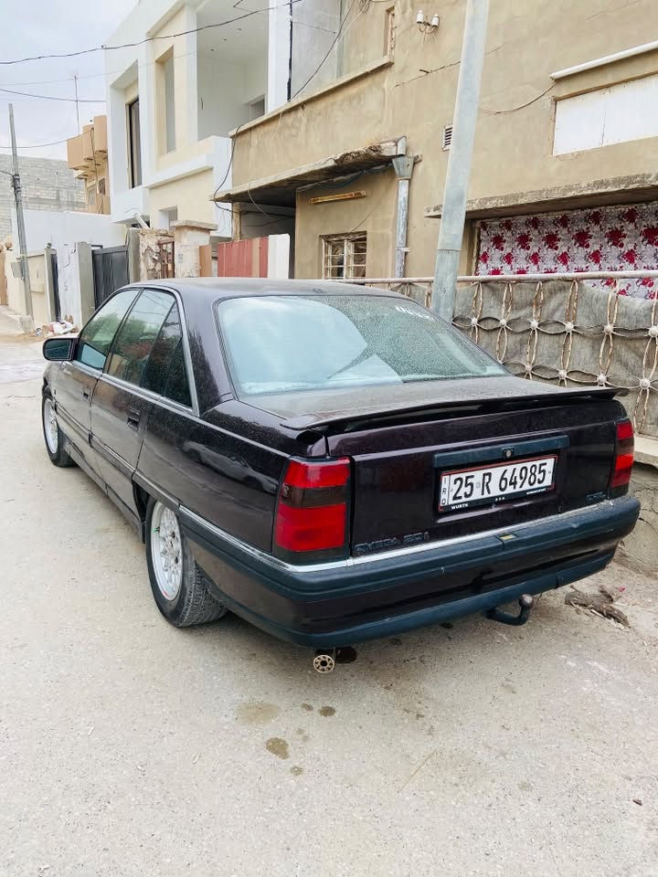 اوميغا • ١٩٩٣ • مكينة جديدة