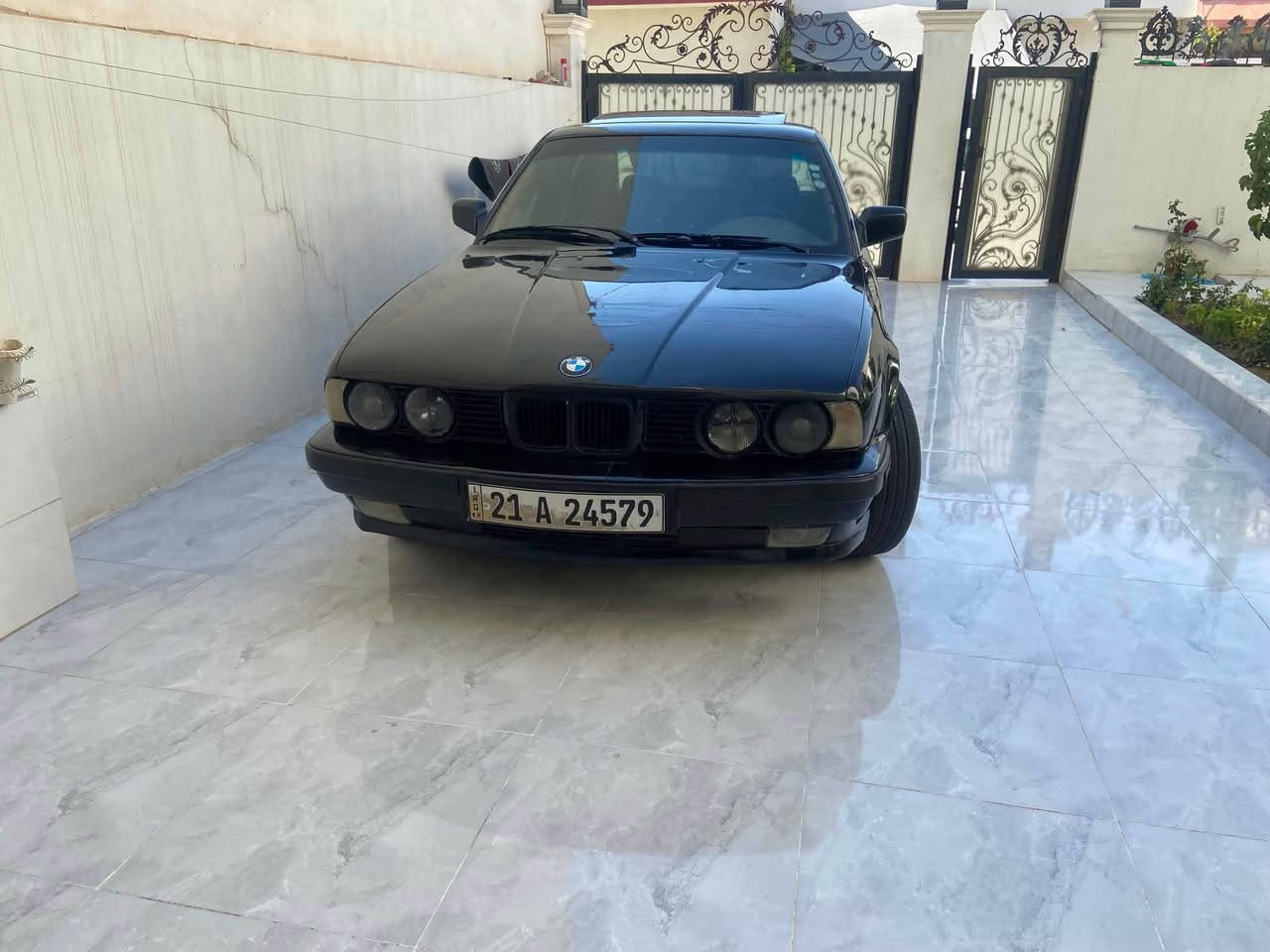 bmw520i 1991  بێ لێدراو سڵایت ته‌برید سارد گه‌رم به‌شه‌رت گێرو مه‌كینه‌و ته‌حویلو غه‌رامه‌ی به‌شه‌رته‌ سه‌قفو شانی بێ مه‌عجنو سبوخ عامه‌ بۆ جوانی  پیتاقه‌ی بانزینی هه‌یه‌  هه‌موو گیانی ئیشه‌كات به‌شه‌رت! 55 گه‌ڵاو مه‌جالێ برایانه‌. 

***********

*********** كركوك, العراق
