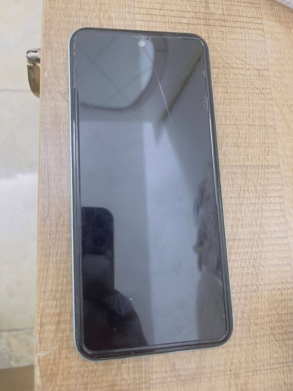 عندي جهاز TECNO SPARK 30C ذاكره 256 كما موضح بالصوره ما مبدأ اي شي للبيع شراي يتصل على هذا رقم ***********
