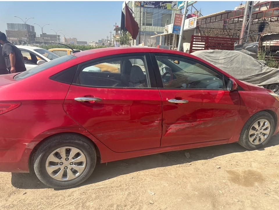 🚗 للبيع هونداي أكسنت 2016 وارد أمريكي

🔹 الموديل: Hyundai Accent 2016
🔹 الوارد: أمريكي 🇺🇸
🔹 المحرك:  ١٦٠٠ GDI بحالة ممتازة ويعمل بصورة طبيعية
🔹 الكير: بحالة ممتازة ويبدّل بصورة طبيعية
🔹 منظومة التبريد: شغالة بصورة ممتازة وبدون مشاكل
🔹 الحدادية: بحالة تقريباً 80%
بيها جراد بالبنيد والقماره

⚠️ الأضرار:
السيارة تعرضت لحادث سابق في أمريكا من جهة الجاملغ الأمامي الأيسر ايرباك طاگ ، وبعدها تعرضت لحادث داخل العراق، والأضرار تشمل بابين من جهة اليمين والجاملغ الخلفي، وجميع التفاصيل موضحة وجميع الأضرار واضحة بالصور.

💰 السعر: ٧٥ ورقة
📞 للتواصل: ***********
