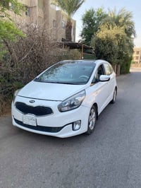 كيا كارينز • ٢٠١٤ • محرك 2000
