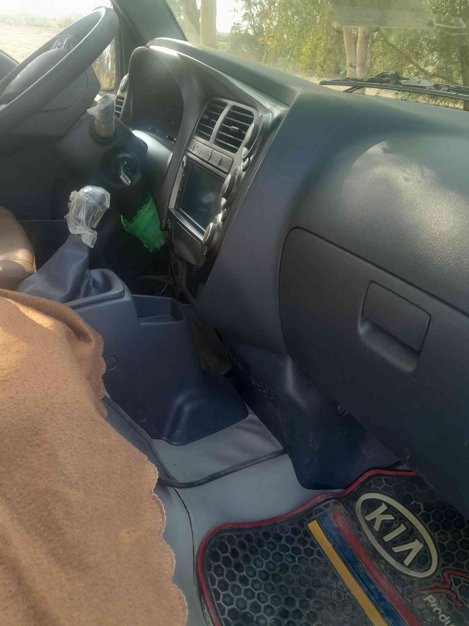كيا حمل موديل ٢٠٢٦ ماشيه ٧٠٠٠ زيروو ابيع منفيس أو مرقم حسب الأتفاق العنوان واسط __ صويره للااتصال *********** _***********
