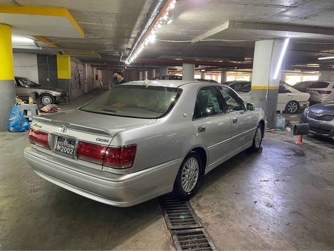 toyota crawn 2002
مه ليكه  براوه يه  ٣٧$
كودى نيه  كامل مه سره ف
مه كينه ى d4 ى بجوك 171
ته بريدو كه رمى به شه رت
ده عمو ليدراو بوياخى نيه
بيشو دوا كريستال  كير اوتو ماتيكو عادى
كيرو مه مينه به شه رت *********** السليمانية, العراق
