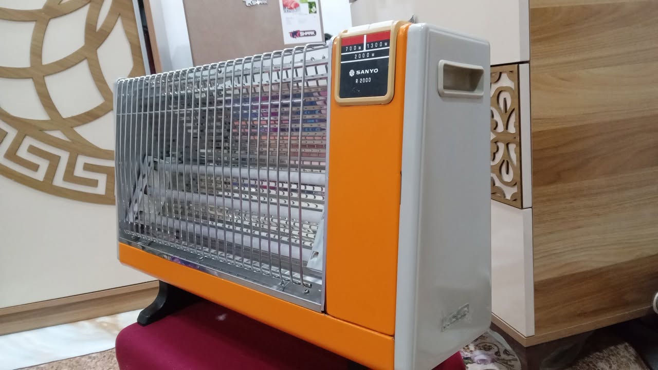هيتر سانيو • ياباني أصلي • نظيف جداً