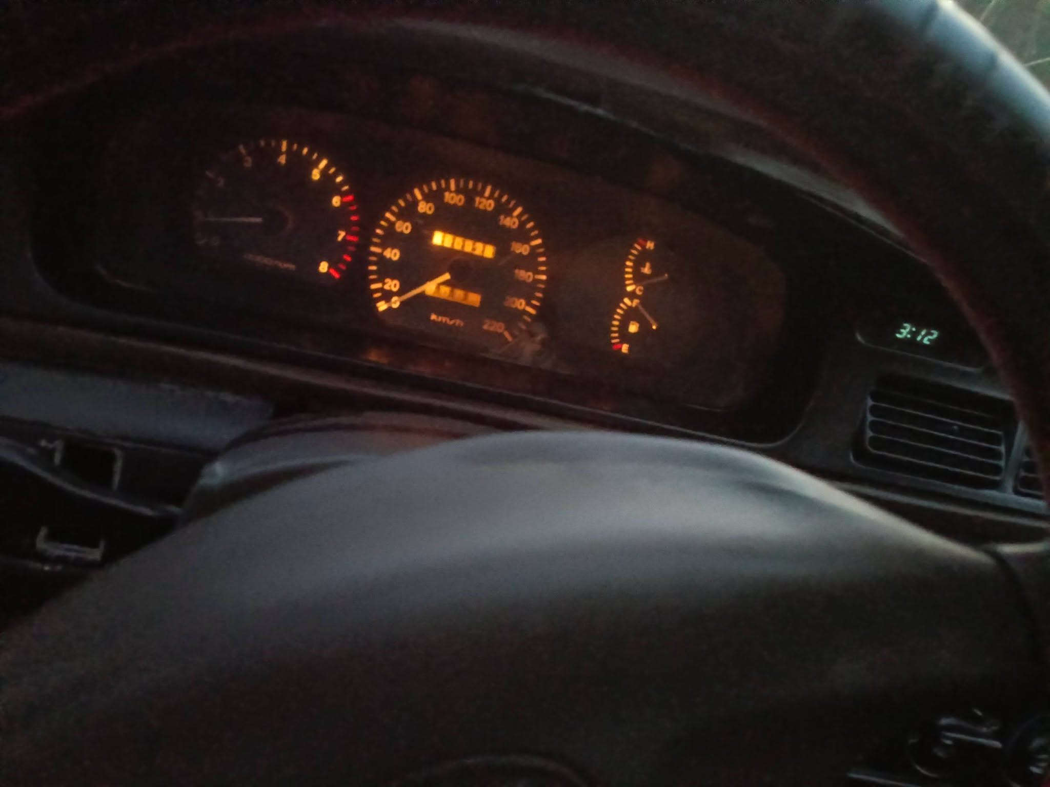 كيا سيفيا موديل 96رقم نجف مشروع وطني سنويه لل26 محرك مفتوح كير عادي مكفوله گص وكلبه وضربه مصبوغه عام جماليه سياره جاهزه وناعمه وترايك وين مايعجبك ب26وبيها مجال مكان السياره بابل الحمزه الغربي ***********//‏‪***********‬‏
