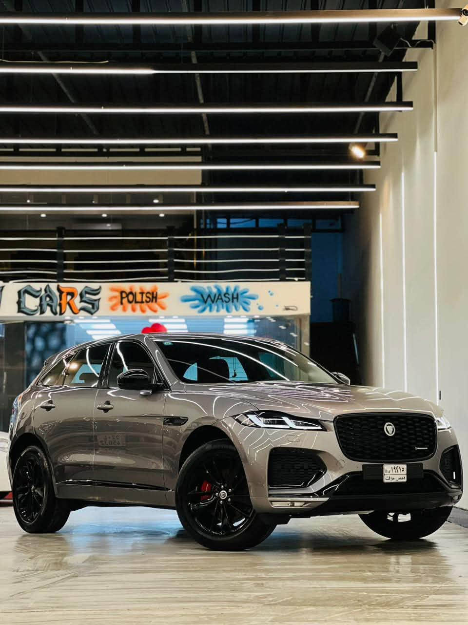 السلام عليكم
الوحش الإنكليزي للبيع 
جاكوار f-pace وكالة سردار 2024 
مكفولة كفالة عامة 
داخل احمر 
فول مواصفات  
R dynamic 
مغلفة PPF 
اربع رادارات 360  
دخول ذكي ٤ ابواب 
مقاعد كهربائية 
تدفئة مقاعد 
سقف بانوراما 
اوتو بريك 
٦ أنظمة قيادة 
نظام تنقية الهواء 
 Auto hold
‏Navigation  
وبعد بيها مواصفات هوايه 
ماشية 21 الف كيلو استعمال قليل جداً 
السعر 460 ورقة وبي مجال 
مكان السيارة بغداد اليرموك 
***********
