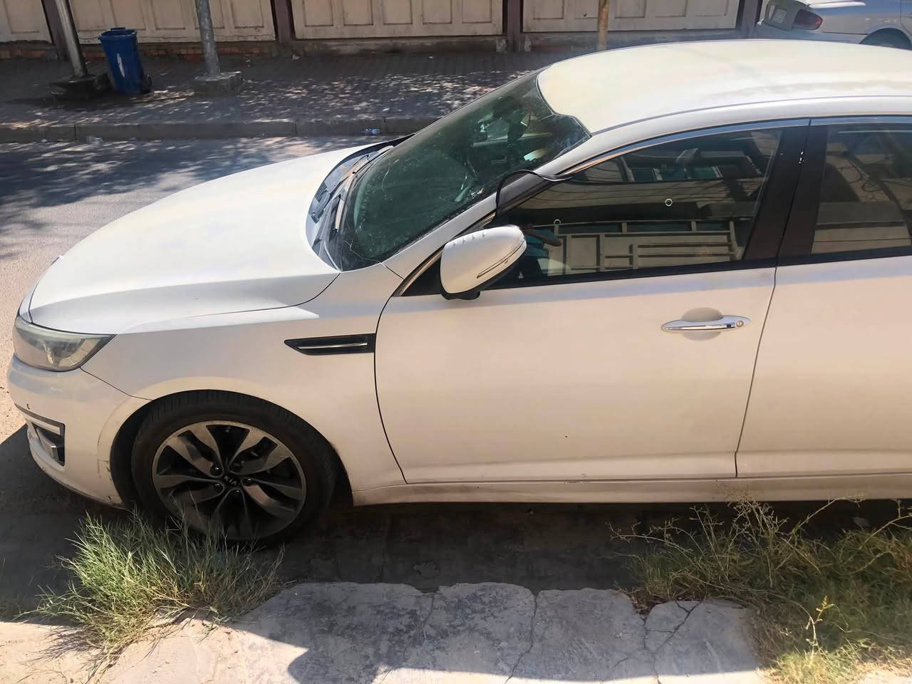 اوبتيما ٢٠١٥ خليجي محرك ٢٤٠٠ رقم بغداد مصبوغه عام بدون حادث داخل شركة كير ومكينة مكفولات السعر ٩٣ وبيها مجال مكان السيارة بغداد 
الاستفسار ***********
