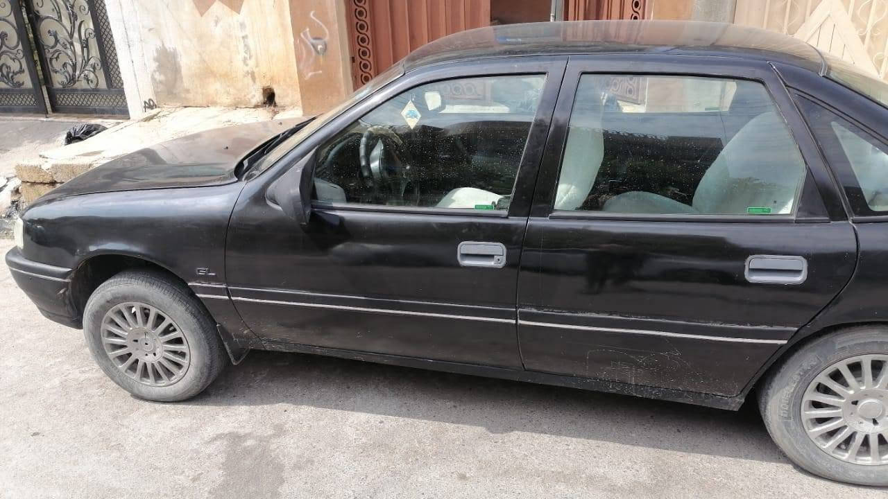 السلام عليكم اوبل 16موديل92 للبيع صبق جماليااسياره حلو صندوك سعر 37 بي مجال سنويةال 2031جاهزة السيارة مكانها حي الكرامه الاستفساراتصل ***********واتساب
