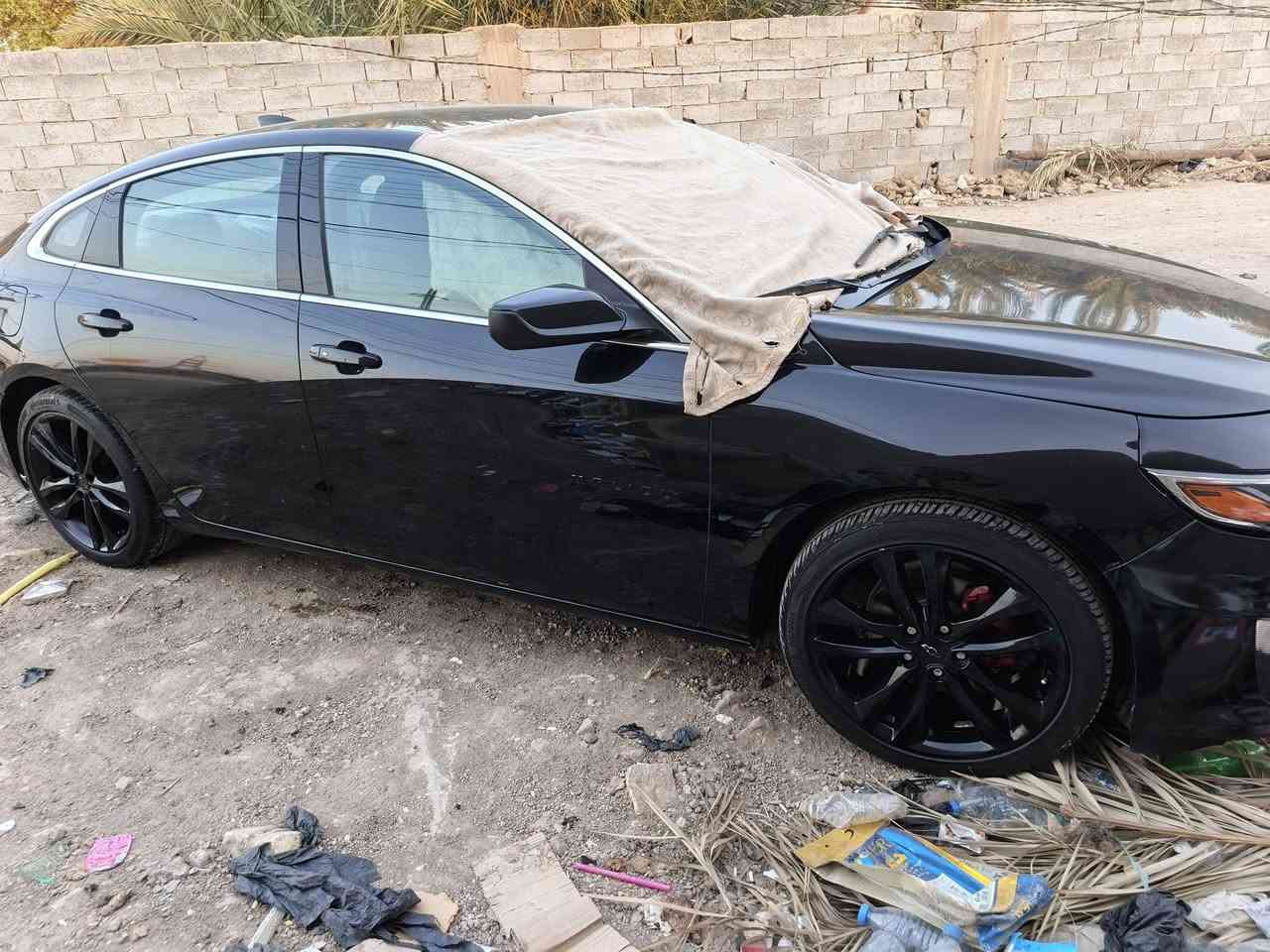 اللهم صل على محمد وعلى ال محمد 
ماليبو قادسيه معوقين 23 مبدل بنيد فقط وشويه بارد من جاملغ 
سياره جاهزه وكلش نظيفه   ماشيه 24 ميل 
مكاني ديوانيه مركز السعر  (السعر95) بيع نقد اعتذر من القصاد والمده غير متواجد ع الفيس لحد يعلق او يراسل 
***********
