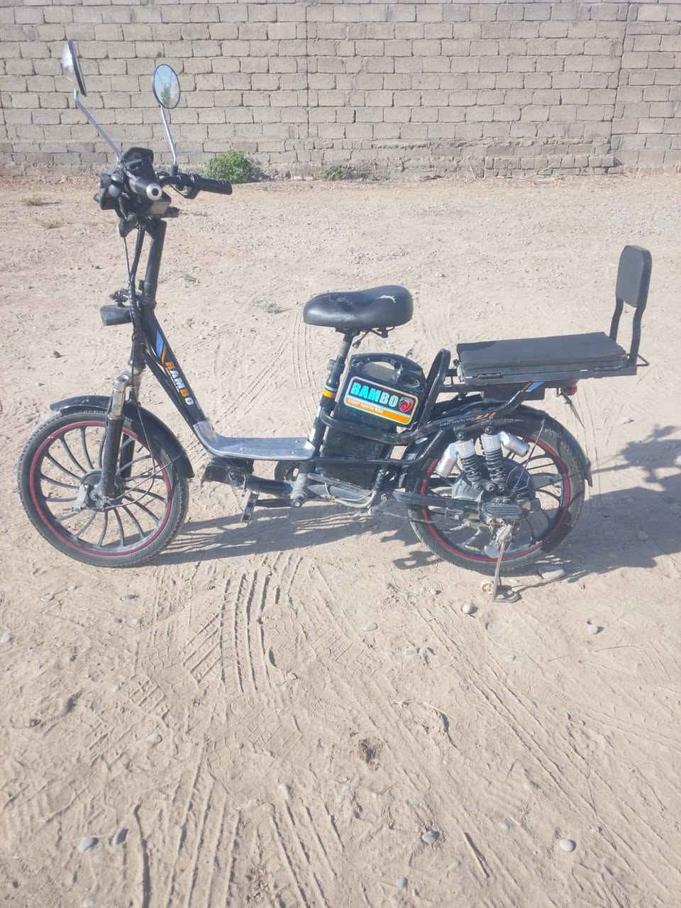 السلام عليكم بايسكل شحن للبيع سعره ٢٧٥ مكاني ناحية النمرود قريه شنف ***********
