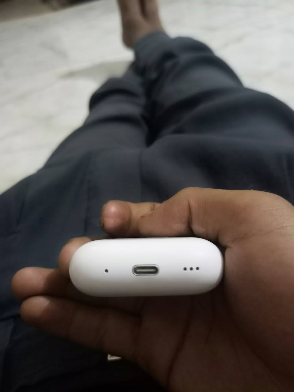 سلام عليكم عندي هاي يربود  اسم ايربود AirPods Pro #2) للبيع قيم وخذ شرط الضمان ول فحص شحن مده طويله عزل صوت برامج دمج تشتغل علا اي جهاز شحن تايبسي ربط سريع مكاني كربلا حي العامل منطقه سابعه واتساب ***********
