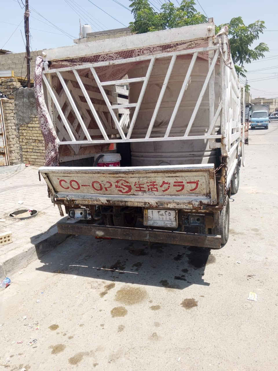 سلام عليكم كيا حمل جاهزه كير مكينه بدي خير من الله رقمها الماني تحويل ثانيوم وكاله تحويل تخم تاير سياره 
رقمها *********** مكانها بغداد
