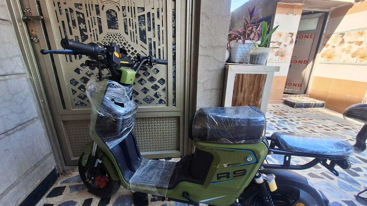 السلام عليكم
باسكل شحن للبيع 
سعرو 450 بي مجال بسيط
R9     أر تسعه 
 موديل 26 
لوك لوك بلادي نضيف نضافته 95بلميه 
بطاريات شرط الشحن يمشنك 60كيلو شرط 
مكفول من كلشي 
مكاني كركوك  
الاستفسار  
***********واتساب
