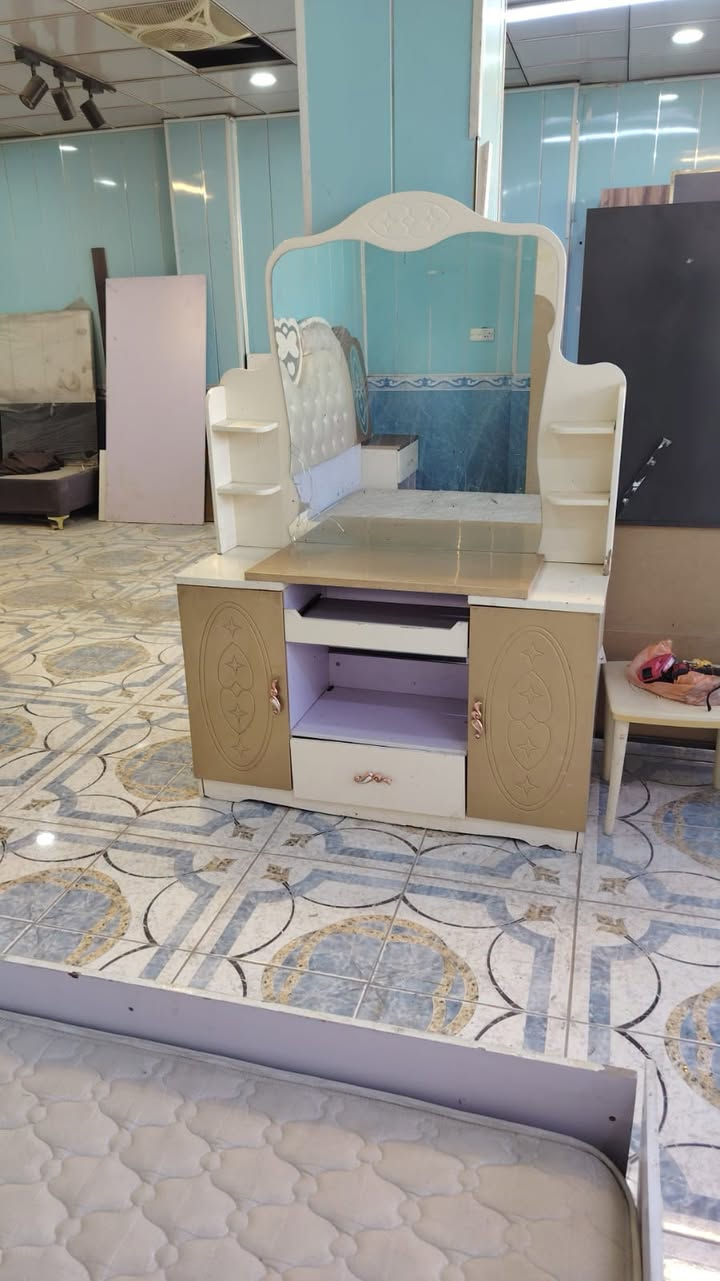 غرفة نوم • ديكور • أثاث