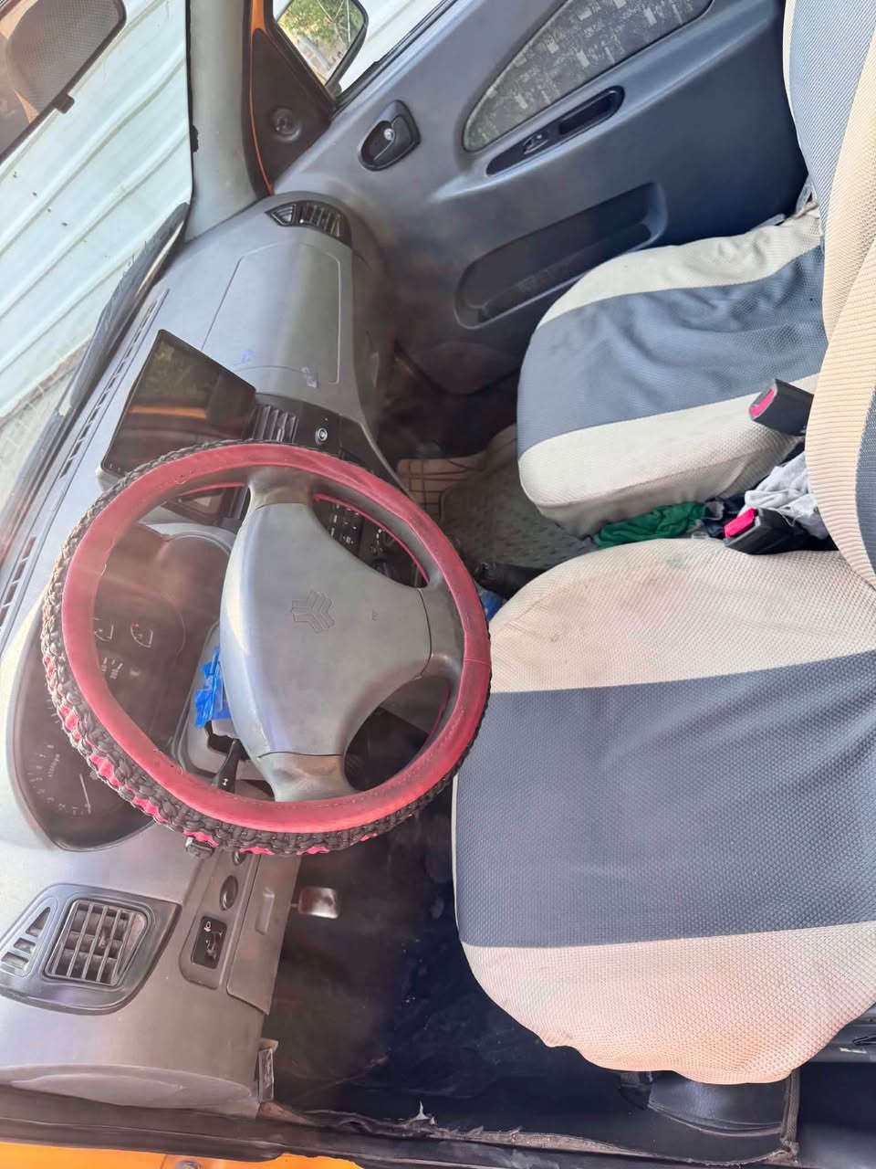 طيبه للبيع محرك كايم
السياره نظيفه حي جهاد بغداد
***********
السعر ٢٢ ورقة
