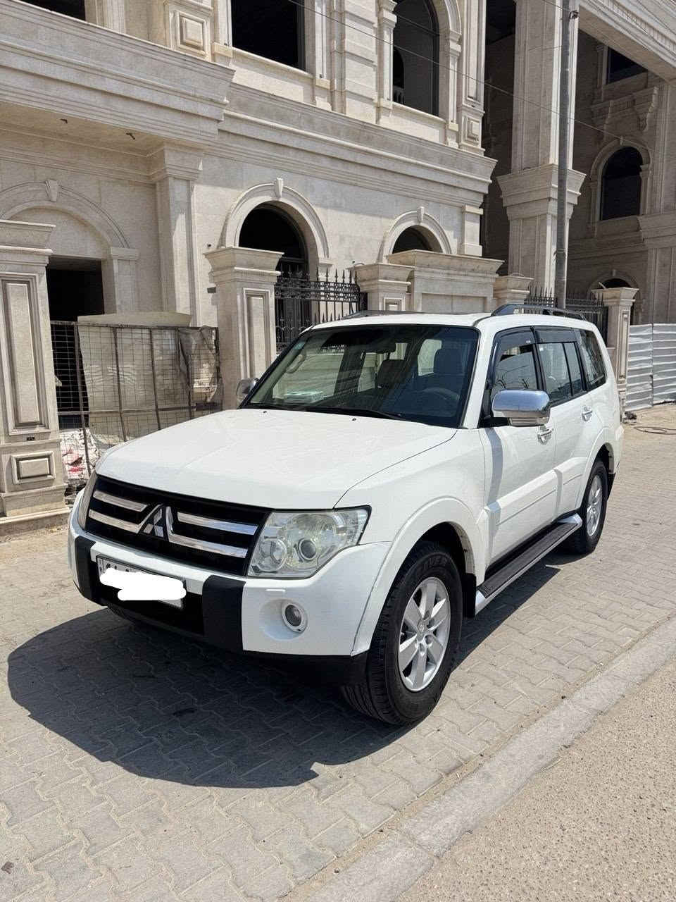 السلام عليكم باجيرو حبتور  ٢٠٠٨ خليجي سياره جديده وجاهزه من كلشي مكفوله من الضربه وصبغ فول مواصفات فتحه تحكم ستيرن حساسات كامره شاشه اشاير بلمري +شفط كشنات كهرباء +جلد ٧راكب تبريد ٣قطع محرك ٦سلندر٣٨٠٠ رقم بصره انكليزي مشروع وطني ٢٠٢٩ تحويل مباشر سعر ١٠٠ وبيهة مجال *********** العنوان البصره
