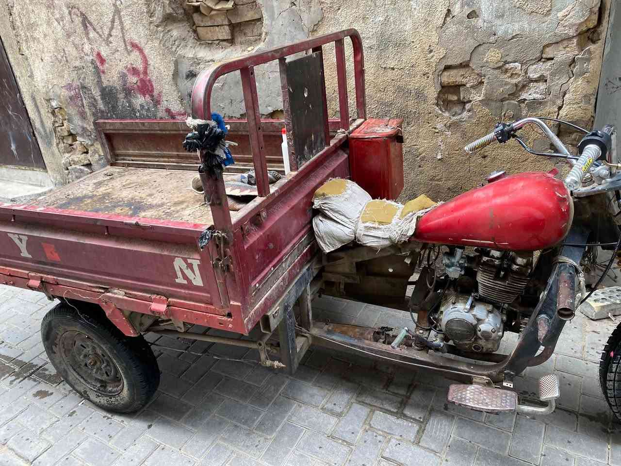 ستوته دايوان للبيع شلعة معدل خير من الله مكاني بغداد هاتف *********** السعر 625
