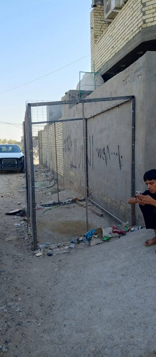 السلام عليكم قفص جديد تفصال ارتفاع مترتين+العرض متر ونص +الطول مترتين و70 بعده جديد الله شاهد صار أقل شهر مسوي السعر 150وبي مجال الشراي مكاني حي البتول للتواصل***********يوجد واتساب او اتصل
