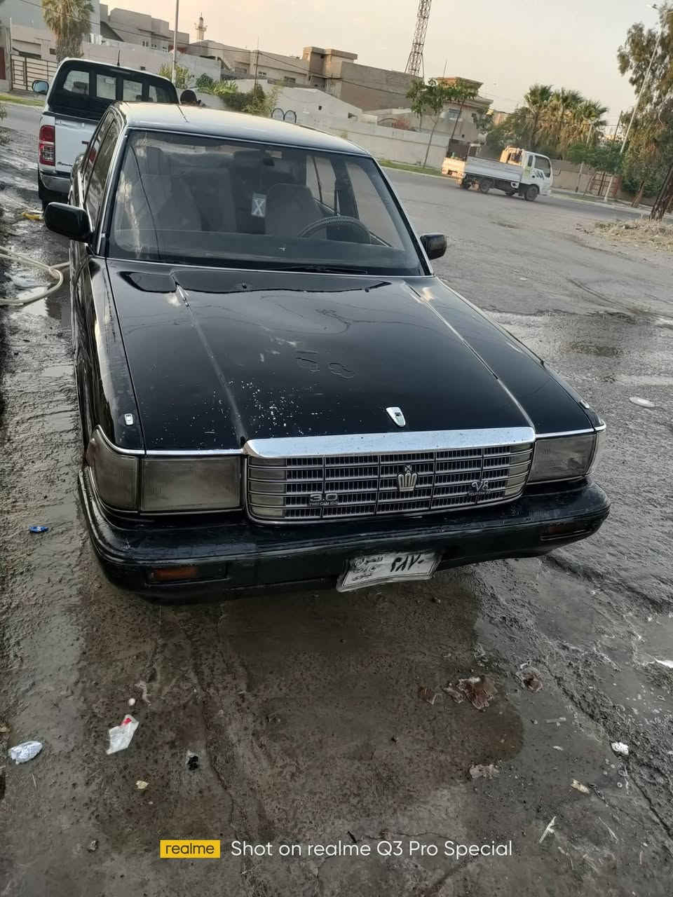 السلام عليكم.. سيدان 1991 للبيع سنوية صاقطة محرك شرط الشرعي موجود شرط تحويل... لتواصل ***********/***********
