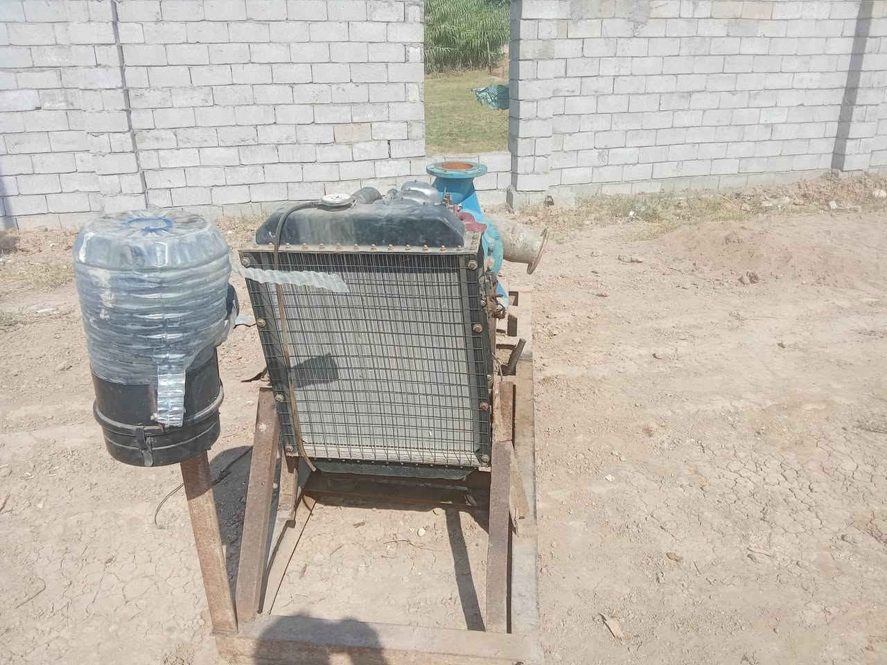 سلام عليكم لبيع نحاله محرك عنتر خنزيره 8/6 تفاصيل أكثر نتصل علا هاذا رقم ***********.  سعره2,500 وبيه مجال
