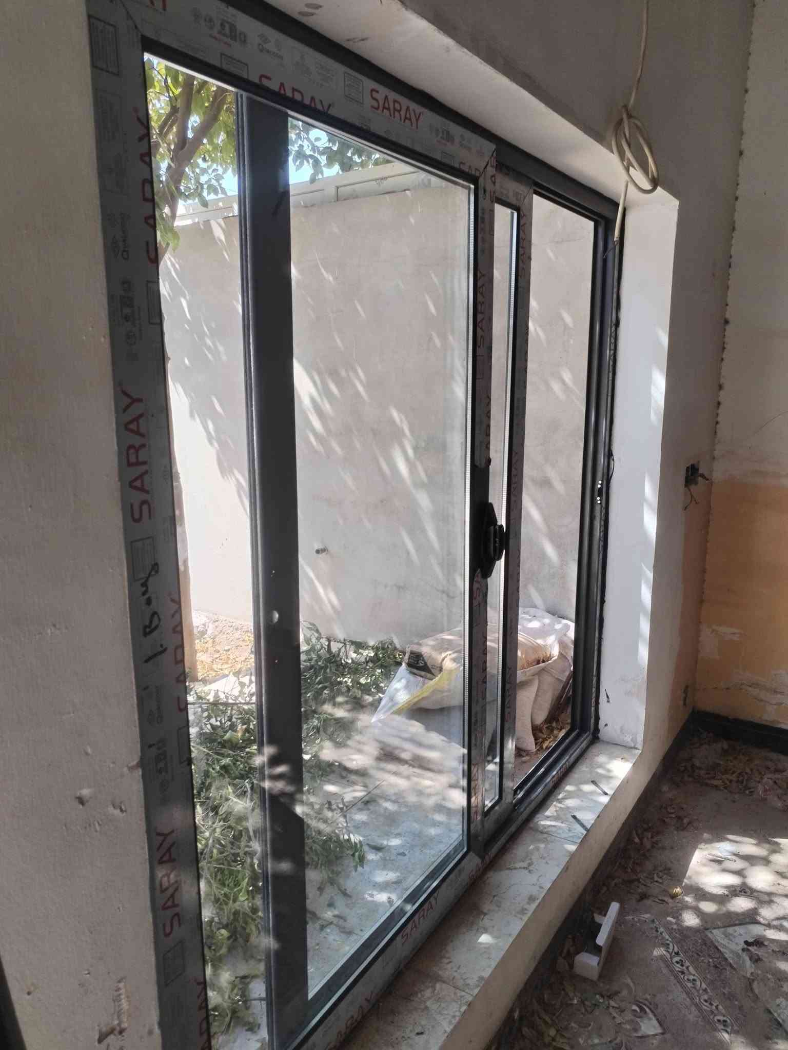 بعض اعمانله المنيوم او بلاستك او زجاج يوجد جميع انواع المنيوم او بلاستك او زجاج اسعار تنافسيه وجهات محل معمل حسن النداوي توصل ***********
