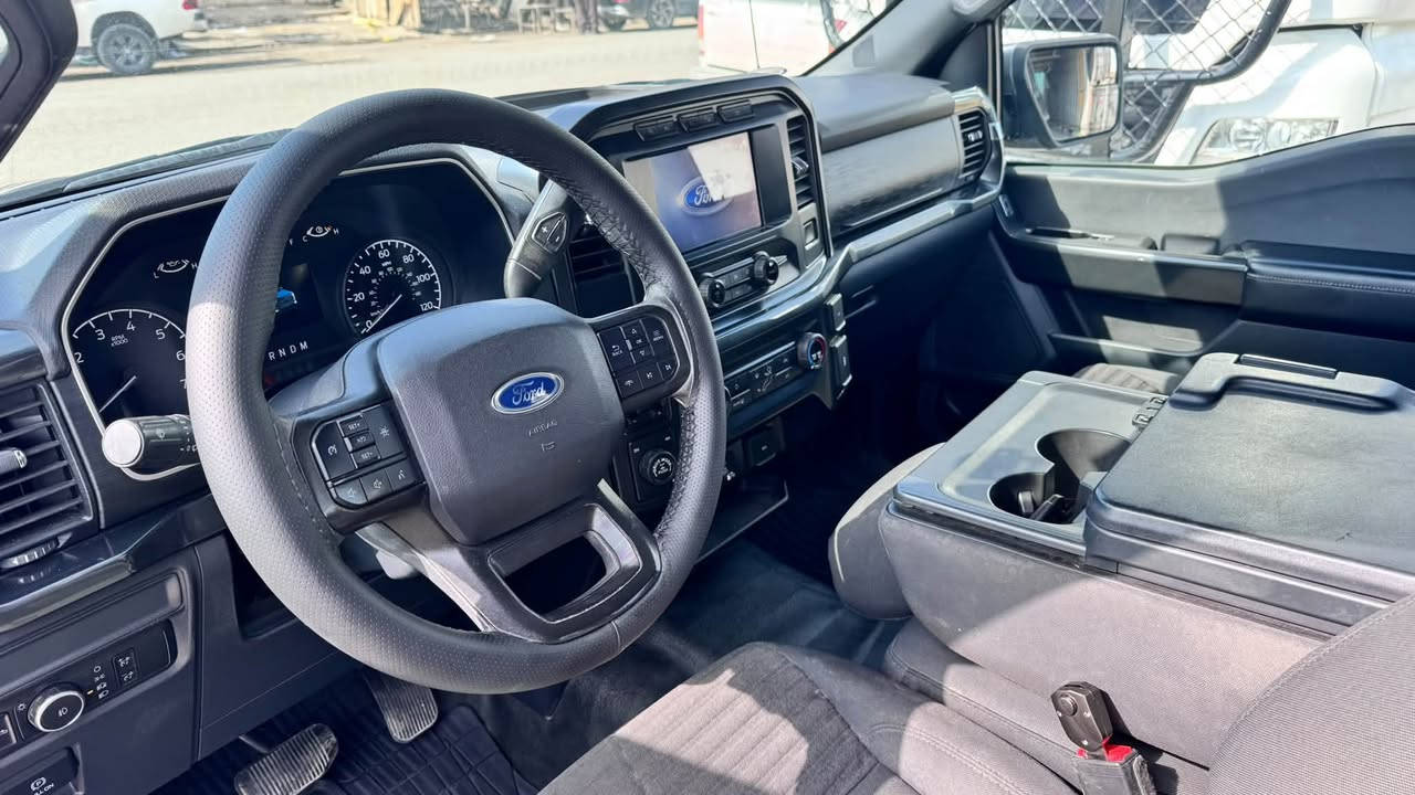 فورد F-150 STX • ٢٠٢١ • ٧٧٠٠٠ ميل
