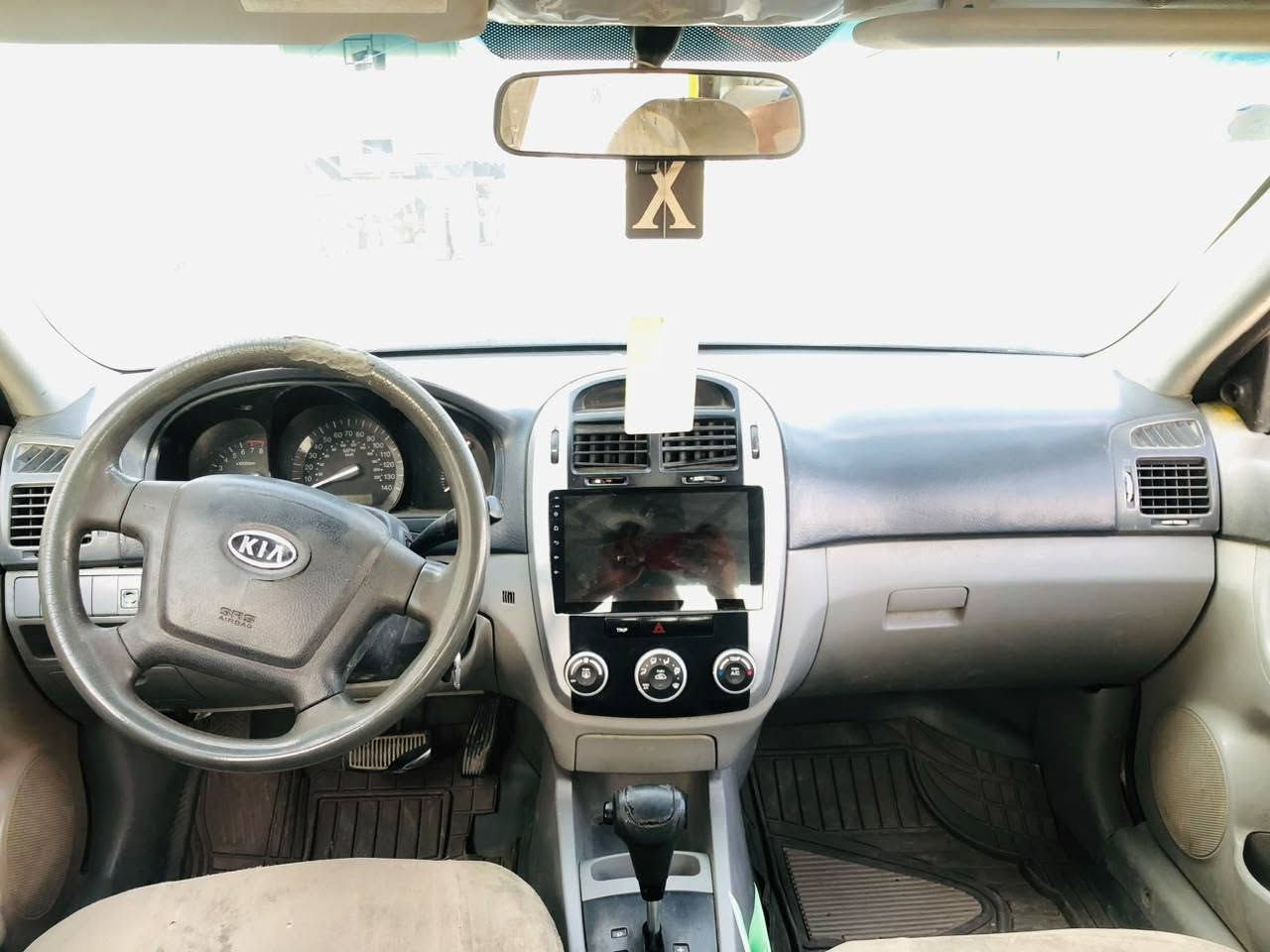 سلام عليكم سيارة سيراتو خليجي محرك 1600موديل 8كير محرك تبريد ثلج حداديه كفاله سيارة بيه ضربه بل جاملغات الخلفيه لايح الحوض سياره عوزه ترتيب للكشر السعر 46بيه مجال بصيط مكاني بابل محاويل قريت البعلوان ‭***********
