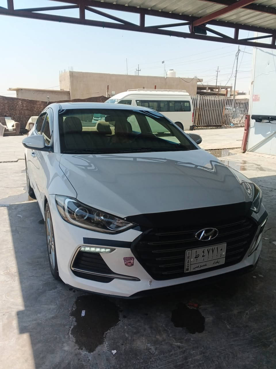 سلام عليكم النترا 18 سوبر خليجي بيها 3 قطع رقم بغداد بأسمي سياره جاهزه ماذب ربع عليها ترهم مراوس أو بيع سعر 145 وبيها مجال 
مكاني بغداد 
رقم الهاتف ***********
