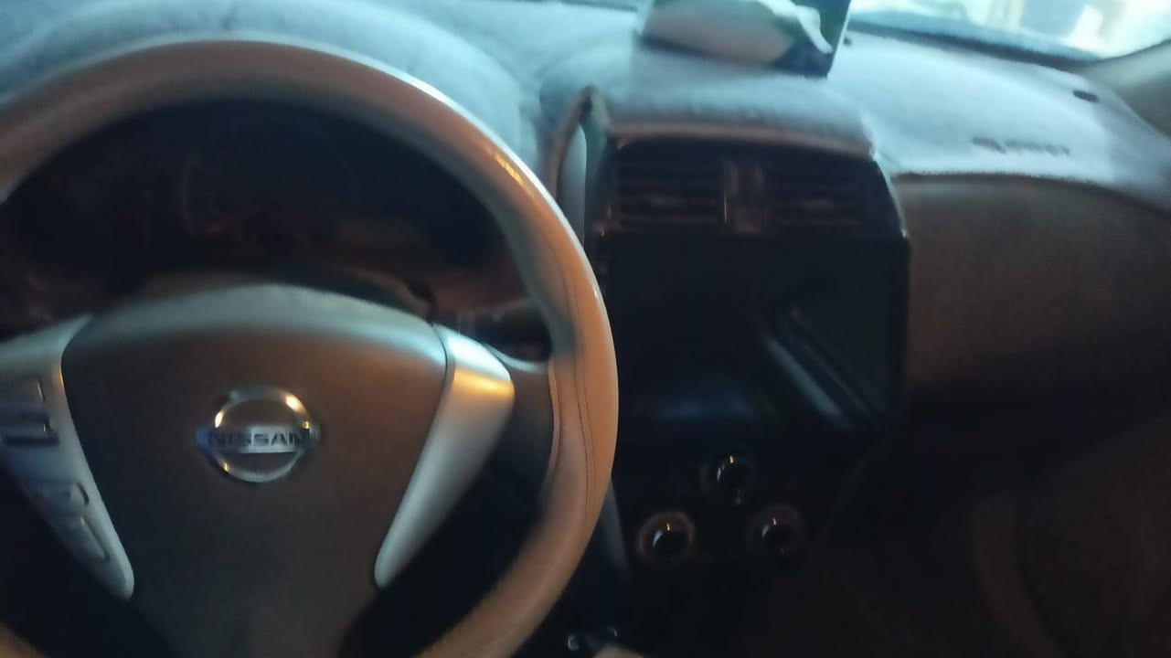 سني هندي موديل 2020
رقم بغداد انكليزي 
ماشية 107 ألف 
سيارة جاهزة من كلشي ( مكينة و گير و تبريد و تخم تاير و شاشة  ) 
مكفولة عدا ربع الجاملغ اليسار صبغ 
السعر ١١٠ و بيها مجال 
***********
