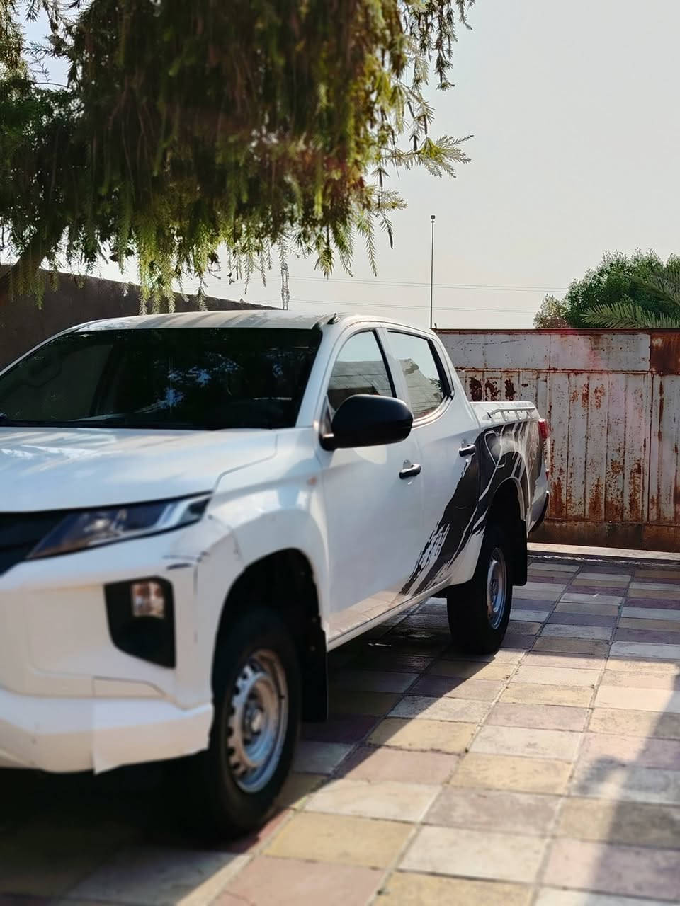 سلام عليكم سياره مسبوشي بيكم دبل قماره 2020كفاله عامه 4x4 بانزين كير عادي ماشيه 204  السياره خير من   الله اني مكلف بل نشر رقم صاحب السياره مكاني بابل  *********** السعر 150وبيه مجال
