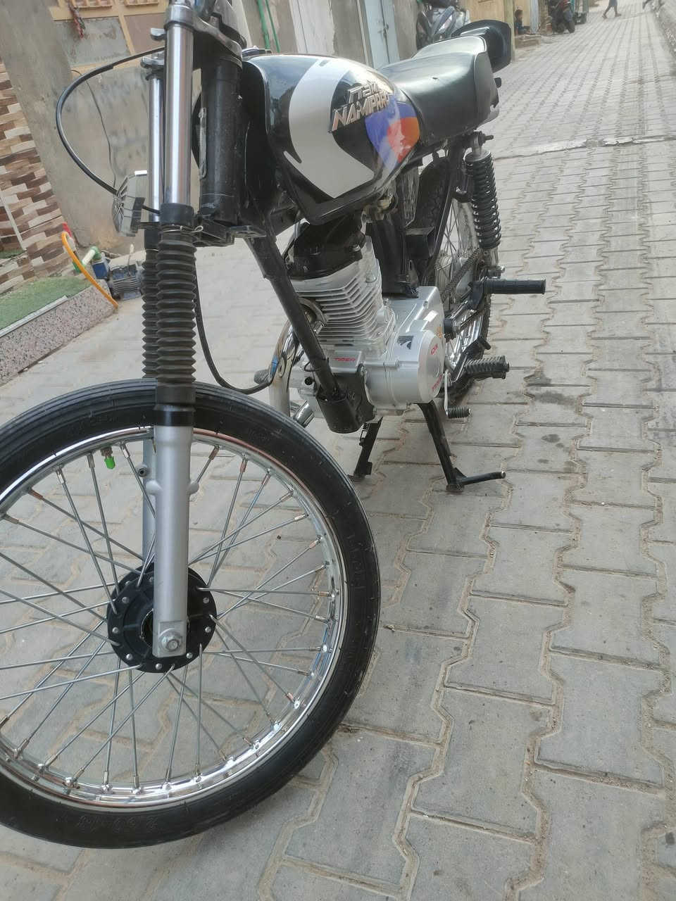 تم اعاده النشر بسبب الوعود الكاذبة دراجه شاصي نامه مديل 25 اوراق سكنر كامله تعمير 26 مكينه بعدهه ممفيلسه مناقصه شي السعر 600 وبيهه مجال بسيط اتصال مكاني سماوه *********** واتساب
