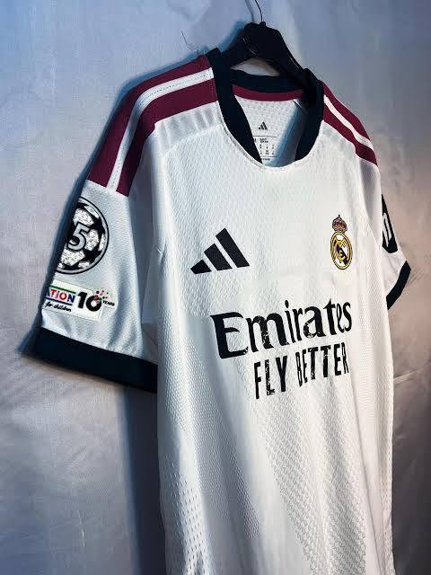 ريال مدريد • لارج • كيليان ١٠