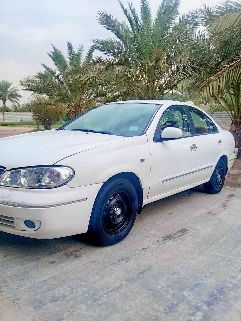 سني ياباني موديل 2007 ألون أبيض سياره جاهز محرك كير صدر جديد بيها صبغ قطعه وطخه بسيطه بل الحوض مال جنطه بدون تبديل رقم انبار دولي كير عادي مكان سياره ابو غريب سعرها 72 وبيها مجال محرك أسود *********** سونار مرافق مع المنشور
