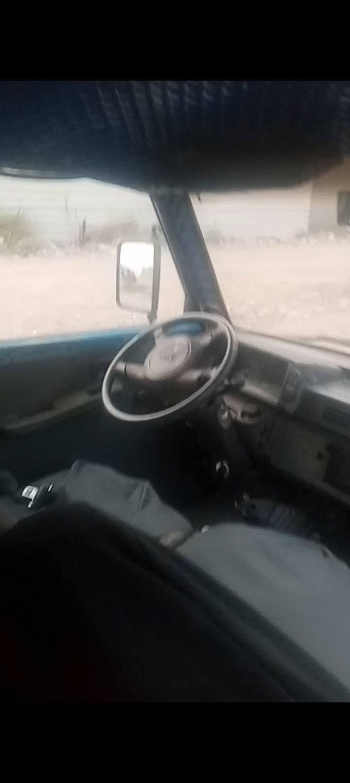 السلام عليكم كيه اسيا موديل 95 رقم بغداد نكليزي حمل  بسمي سنويه 2030 هزه جديده مصفره السعر 38وبيه مجال السياره جاهزه مكان بغداد الاستفسار ***********
