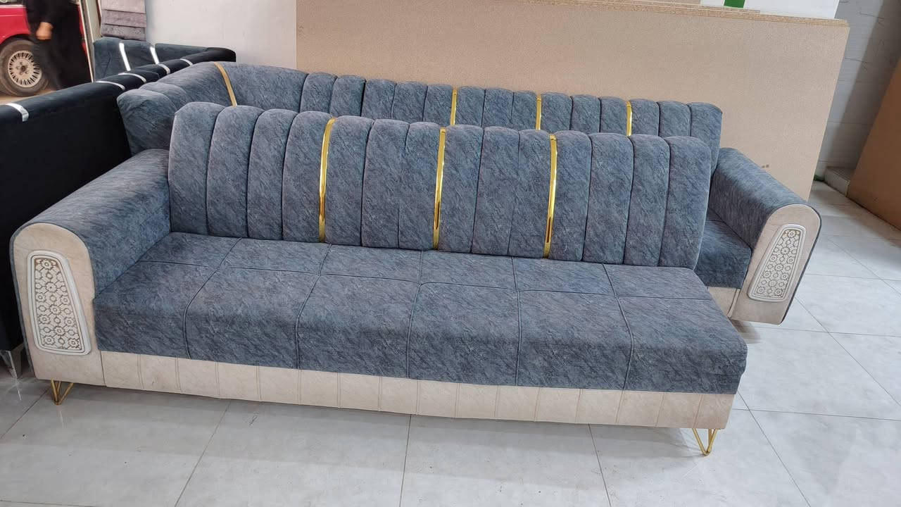 ديوان عدد ٢ الجوزي ٢٠٠ الف والسمائي ١٥٠ الف اي استفسار هاذا رقمي *********** العنوان جلولاء أكو توصيل
