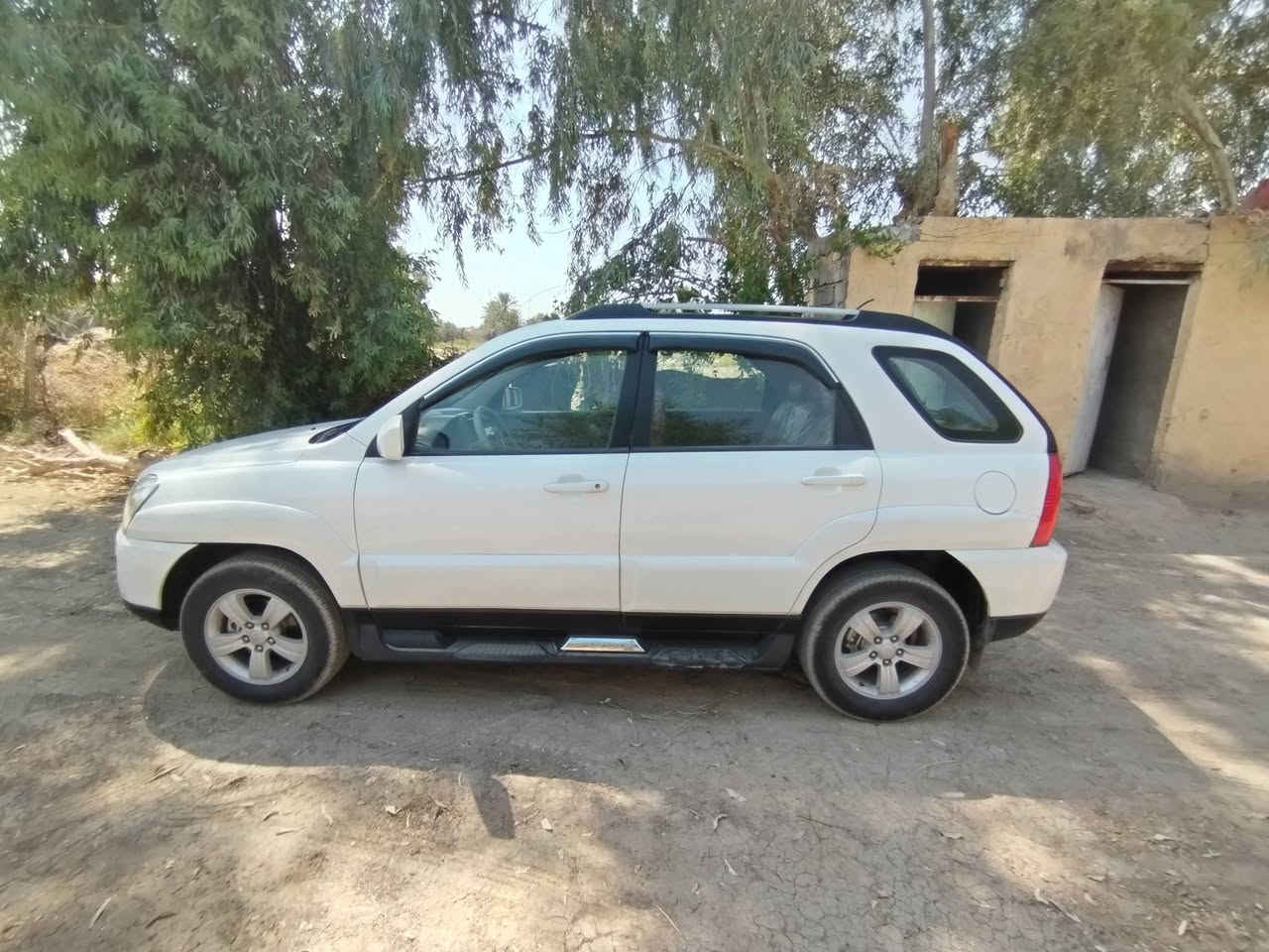 كيا سبورتج للبيع 2010 خليجي رقم اربيل الالماني السنويه صاقطه بل 2024 سبخ جاملي امامي والباقي
كفاله عامه موضح بل سونار
***********  105 السعر
